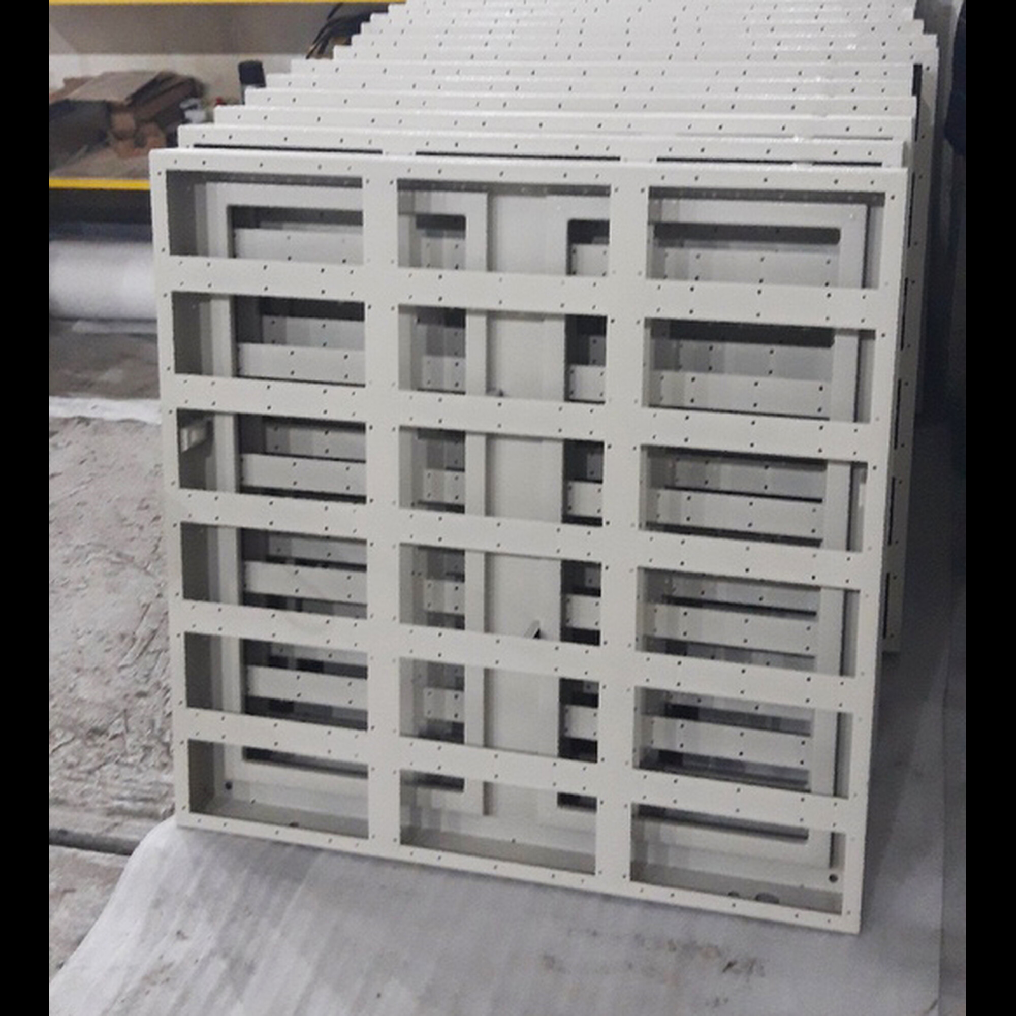 Кабинет металлический уличный тыловой (2 двери) 960*960