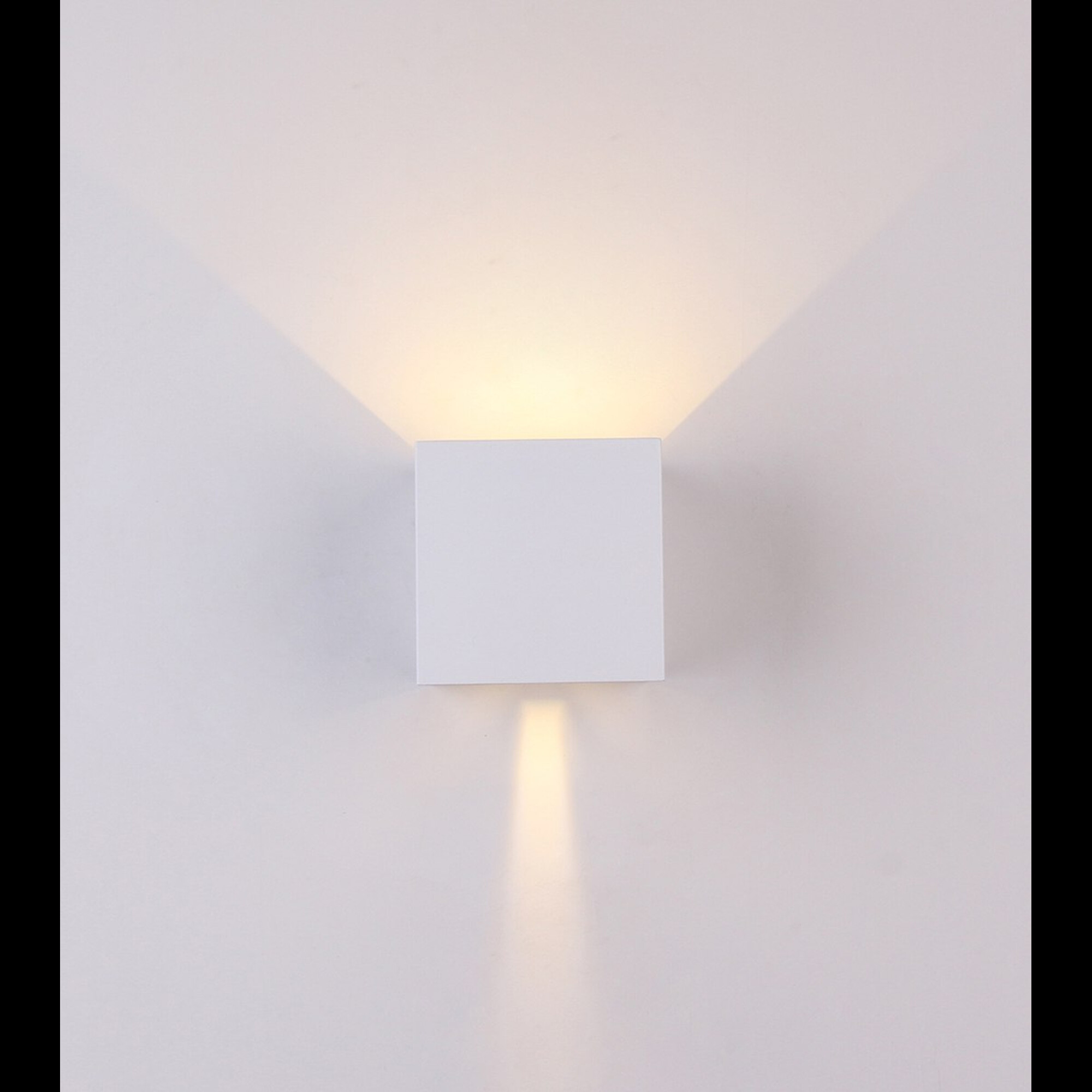 Бра двухстор. с возмож. регулировать угол рассеивания NEXT Белый 6Вт 4000K IP54 GW-A310-6-WH-NW SWG