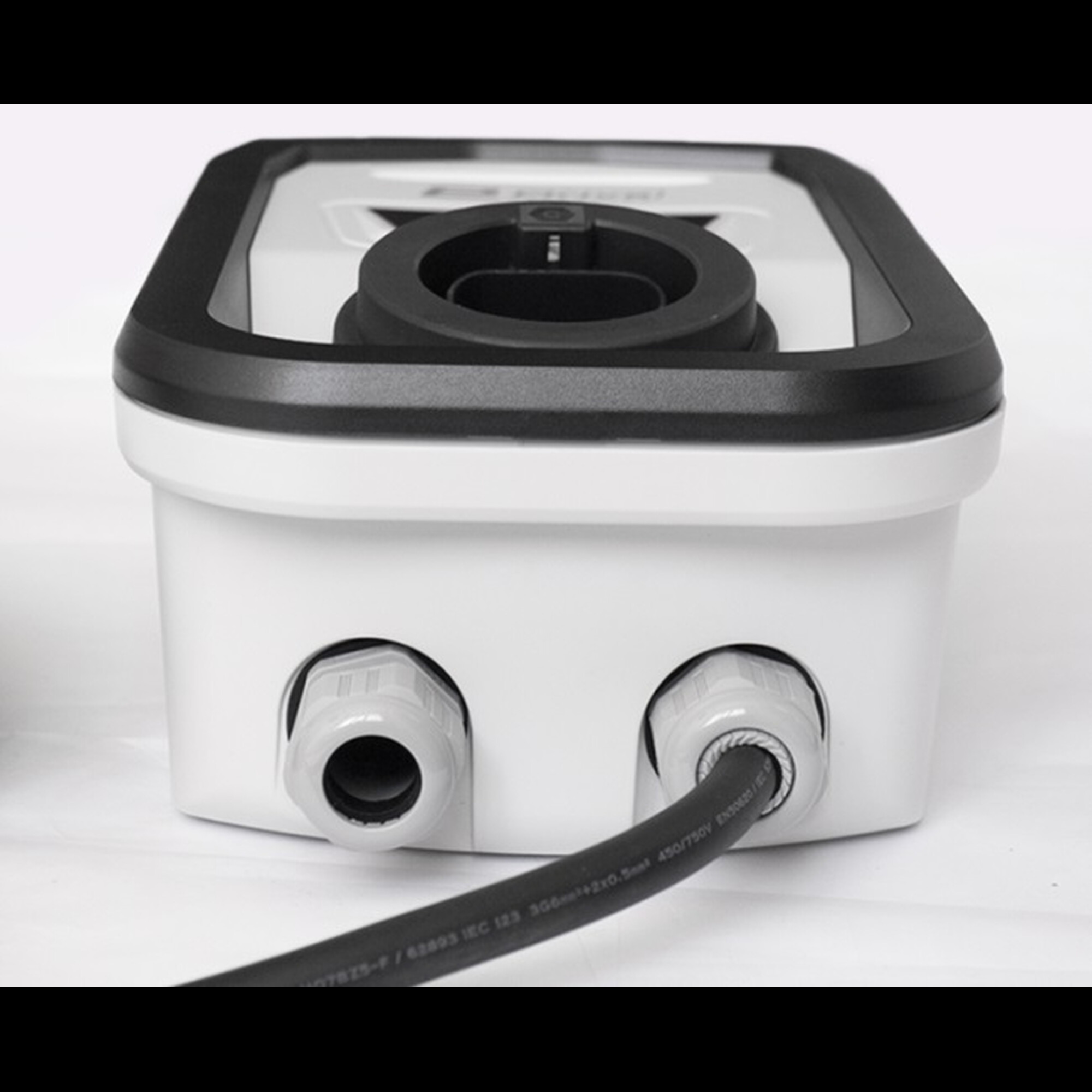 Зарядная станция, кабельная Type GBT 7,4кВт