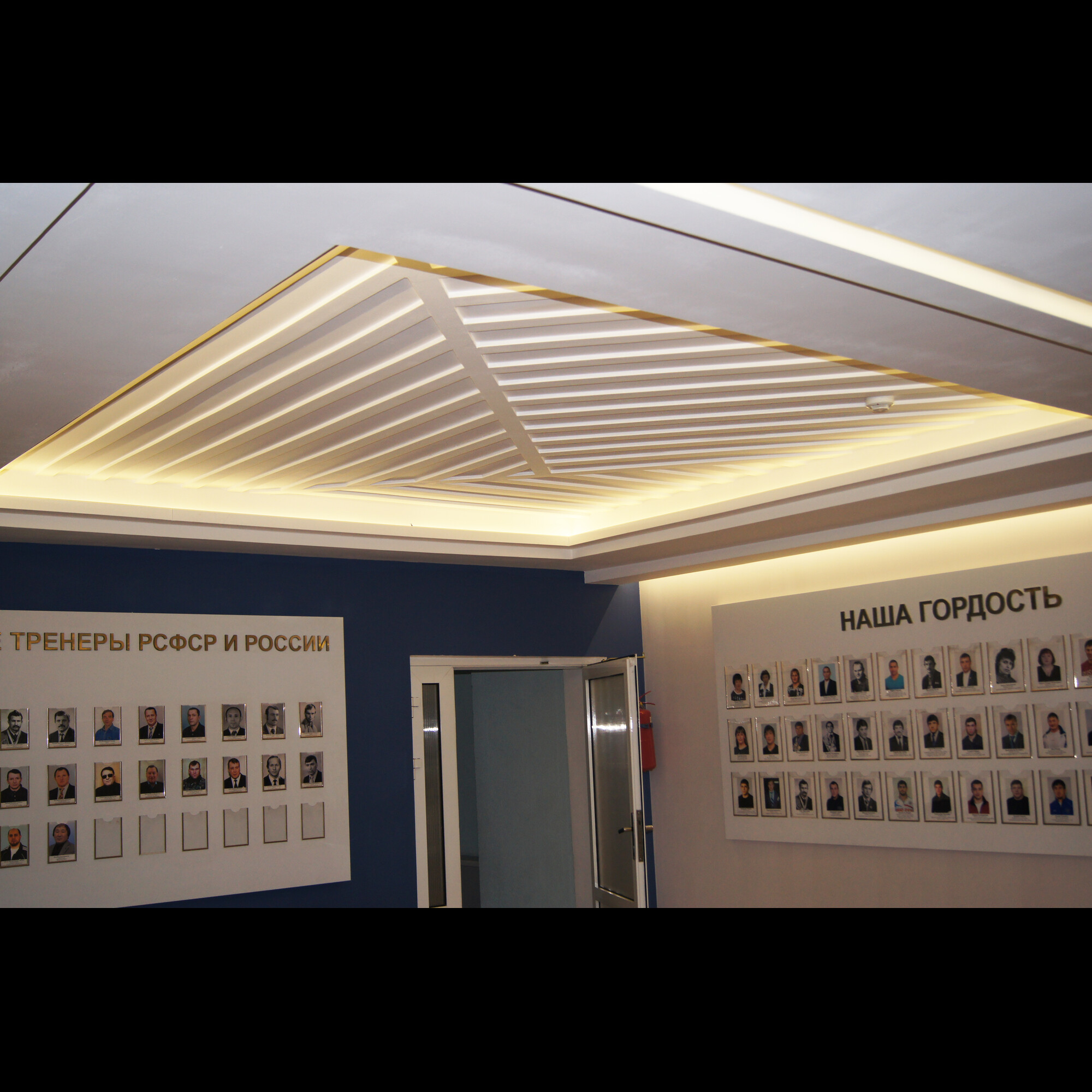 Лента светодиодная стандарт SMD2835 60LED/м 6,3Вт/м 12В IP20 Цвет:Теплый белый (1метр) SWG (распродажа)