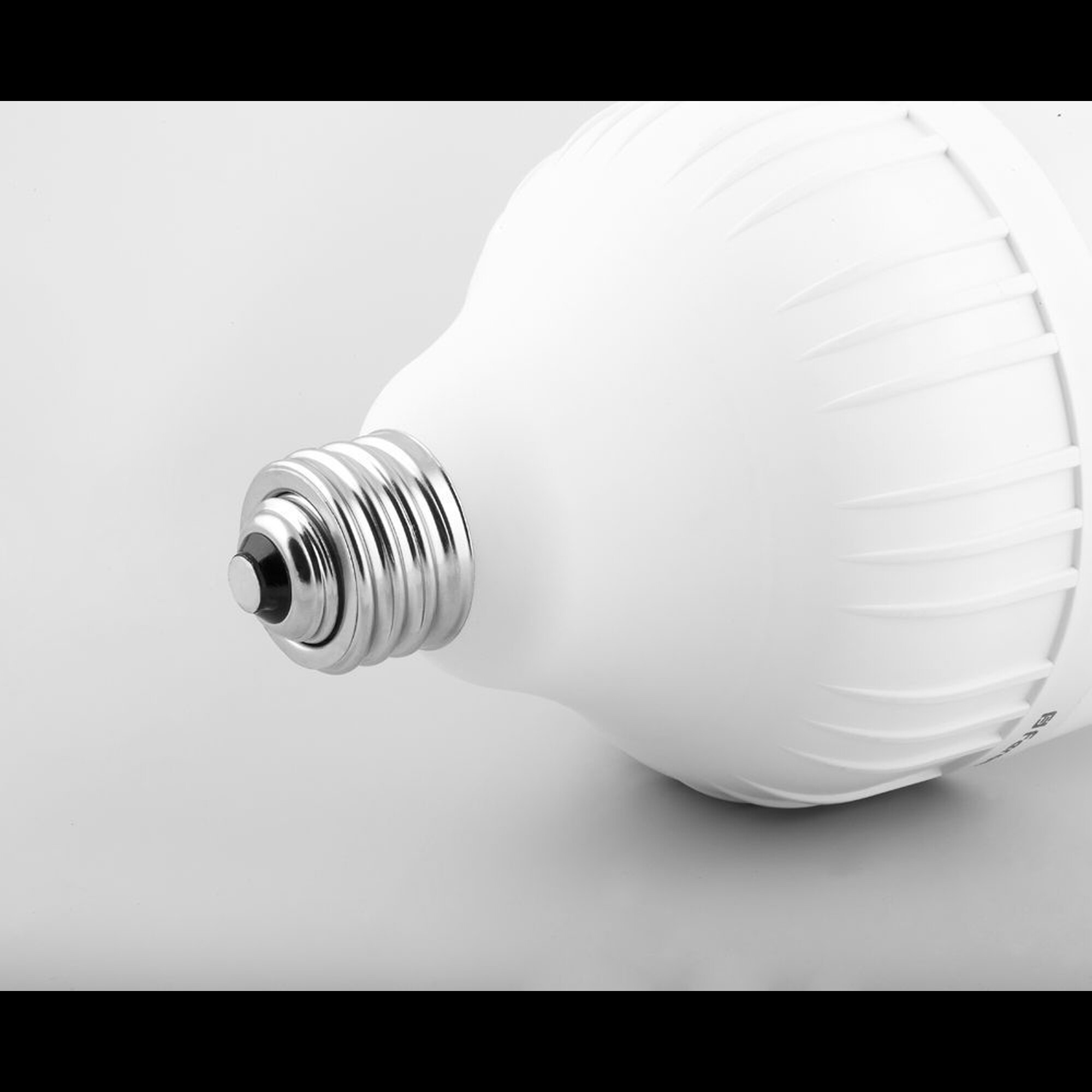 Лампа светодиодная LB-65 (30W) 230V E27-Е40 6400K T80 Feron