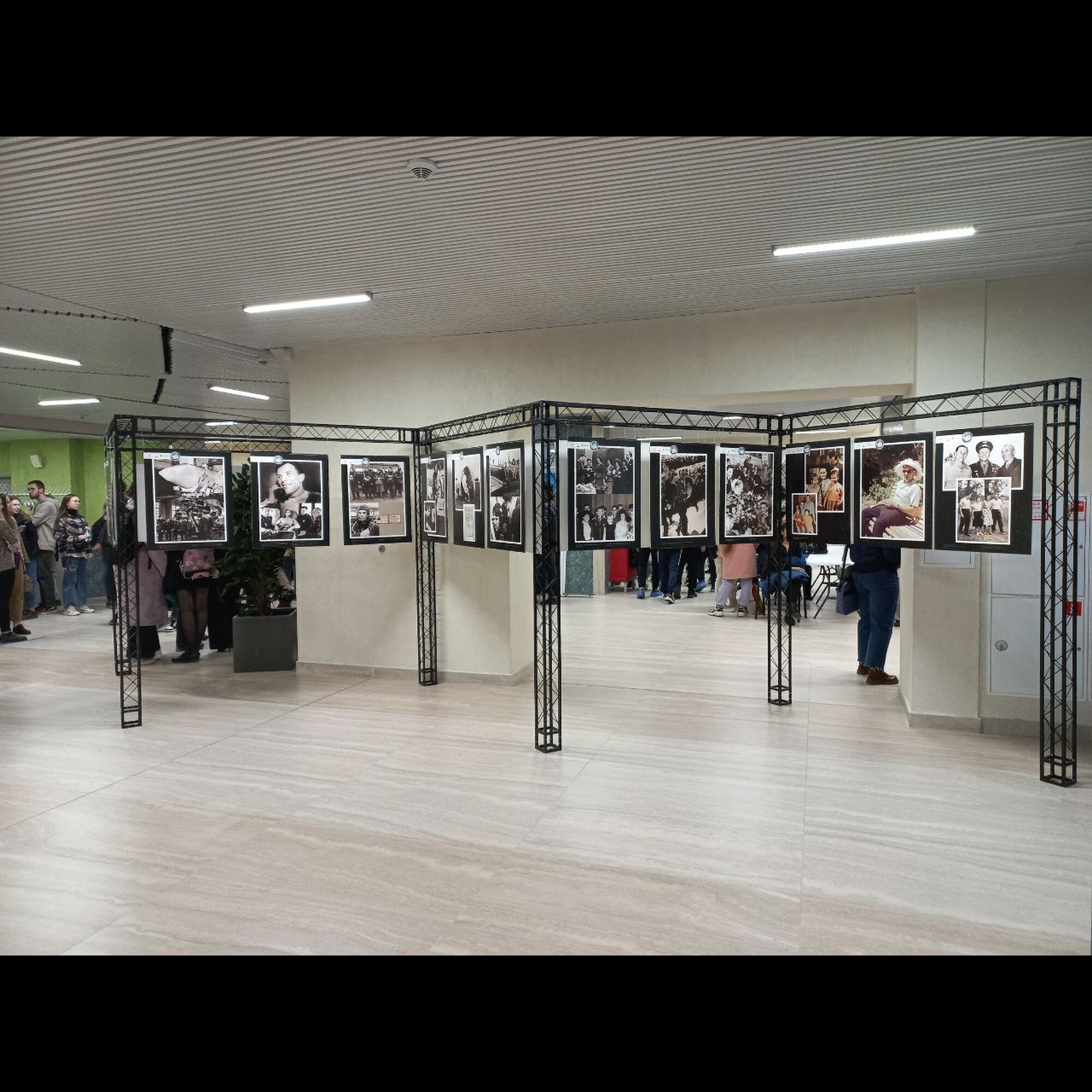 Фермы металлические Line 22*22*150cm, цвет черный, SignImpress