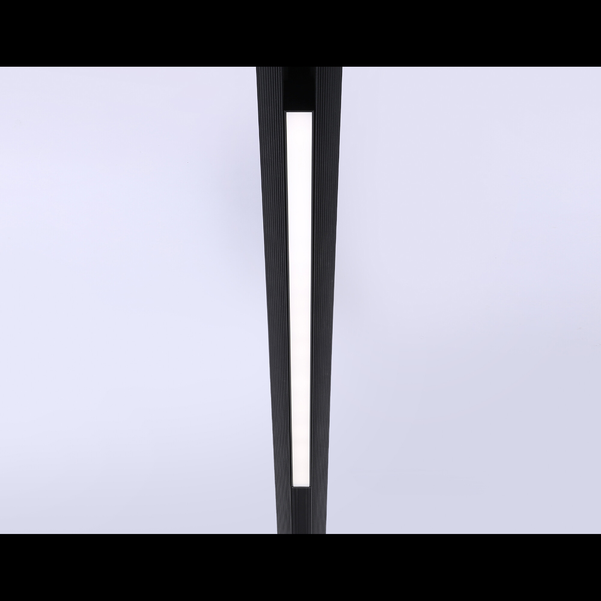 Светильник трековый для шинопровода Magnetic GL4013 BK черный IP20 36W 4200K 48V 900 Ambrella light