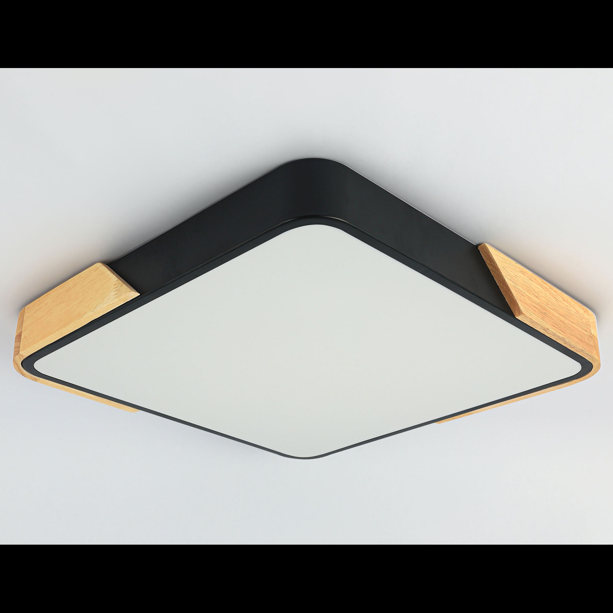 Потолочный светильник черный/светлое дерево 45W 5000K 500*500*50 (без ПДУ) Ambrella light