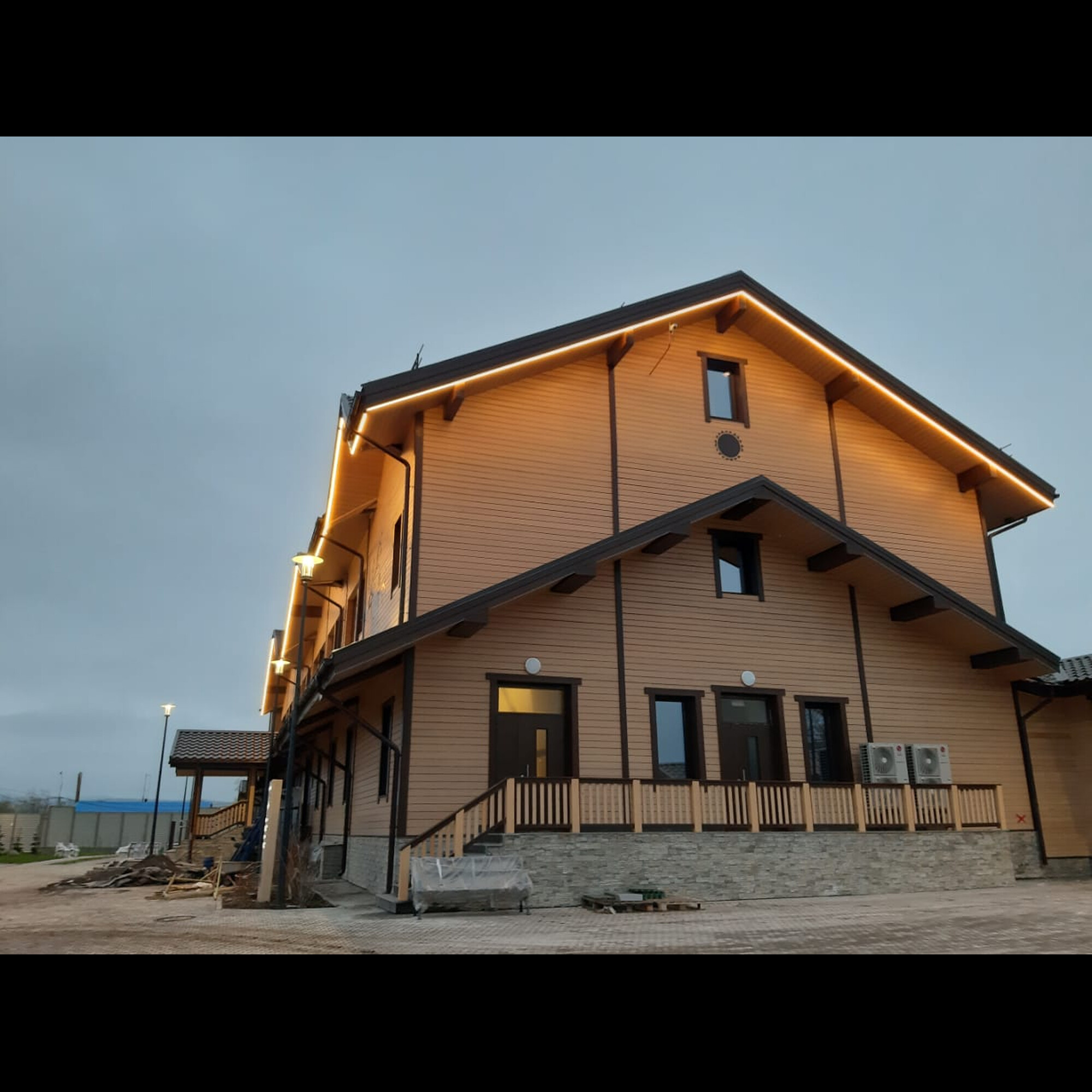 Светильник линейный архитектурный NH10 24В 10Вт 2700K SMD2835 48Д IP65 1м Signimpress