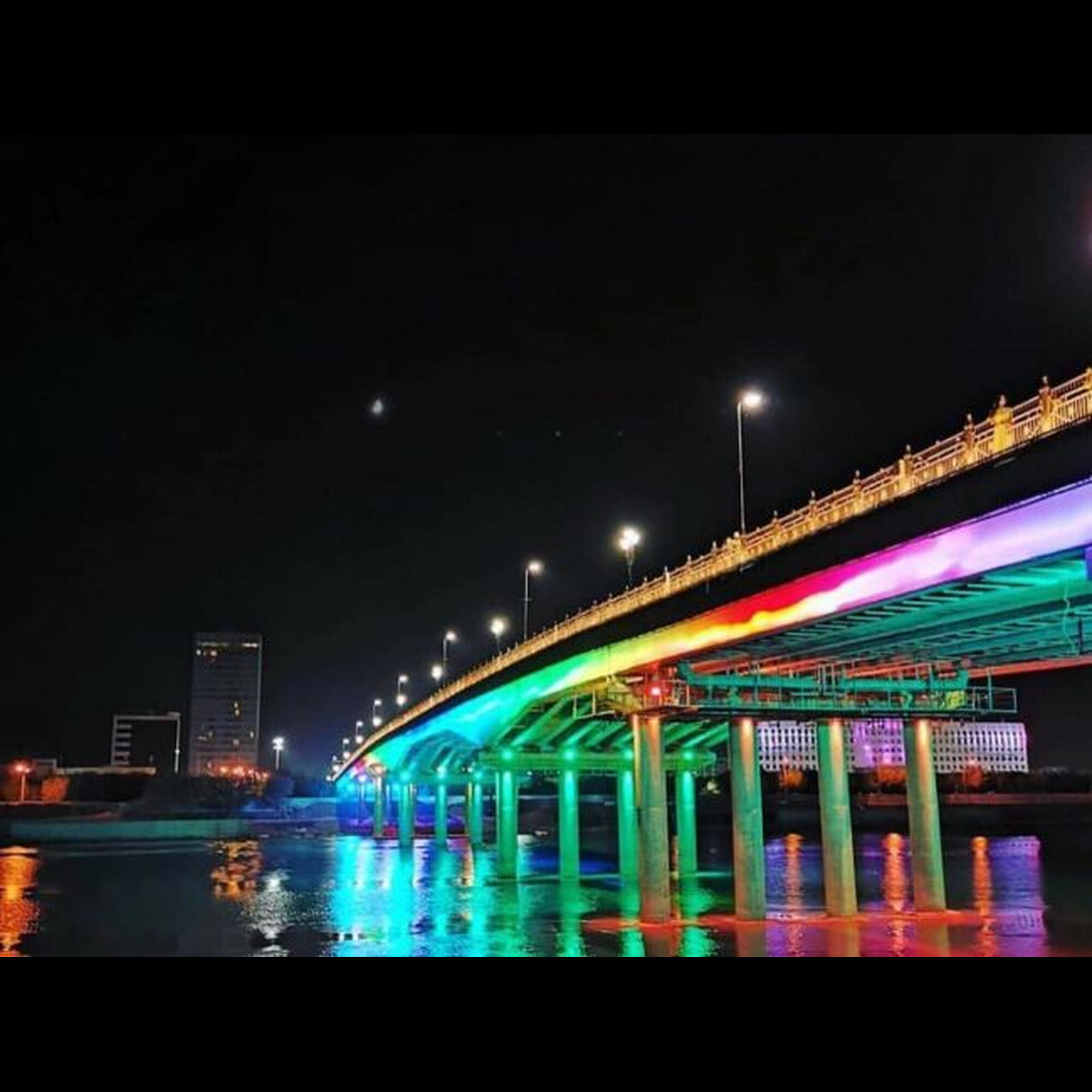 Прожектор линейный архитектурный WLN DMX 24В 36Вт RGB 10*60˚1m SignImpress