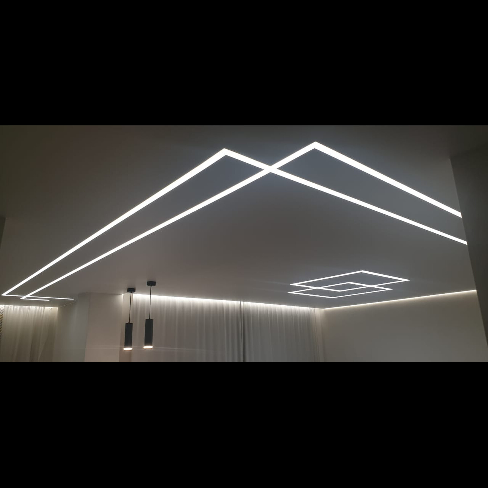 Лента светодиодная ПРО SMD2835 168LED/м 17,3Вт/м 24В IP20 Цвет:Холодный белый (1метр) SWG