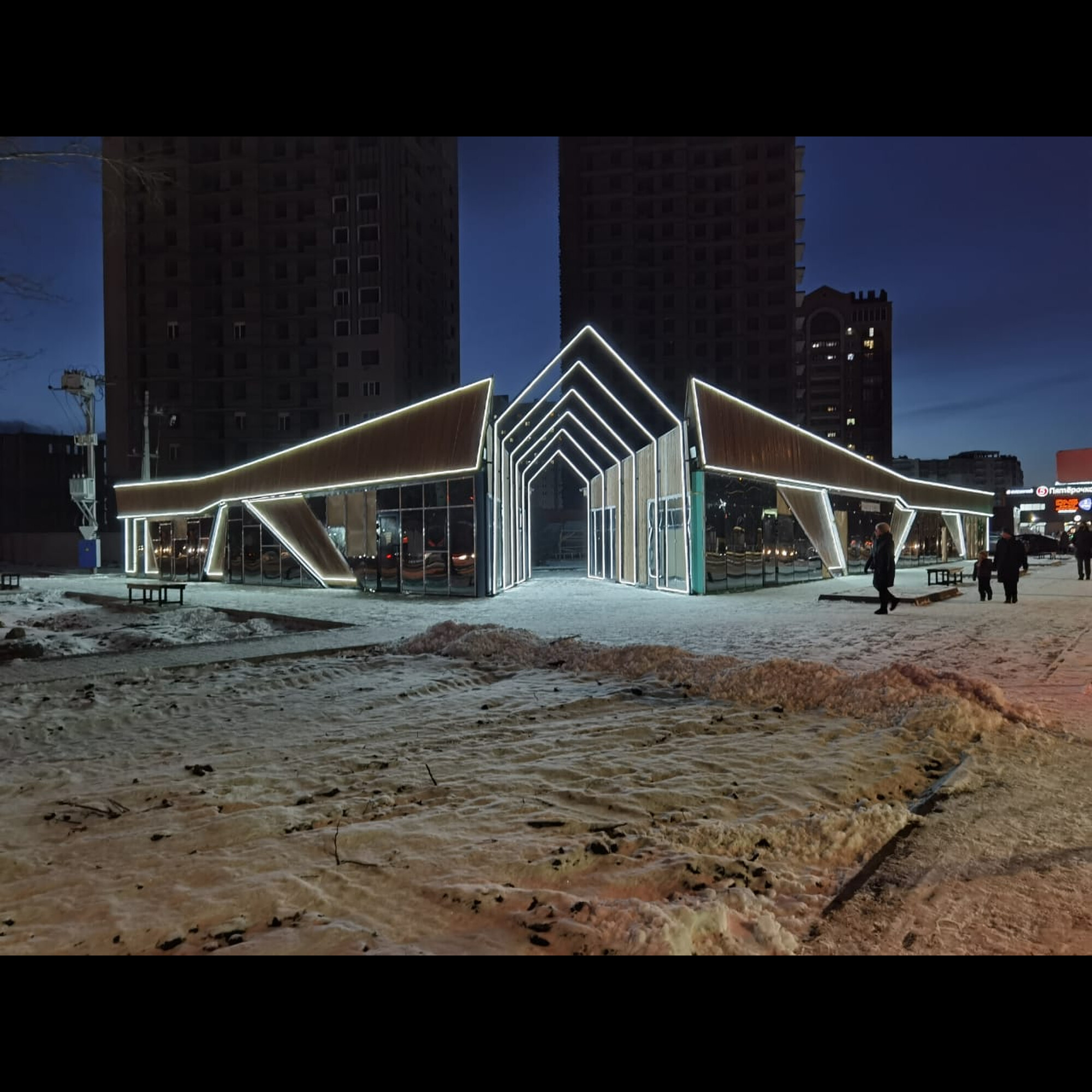 Неоновая лента светодиодная SMD 220В 2835, 120 LED/м, 6W/м, 220В, IP65, Холодно белый SWG (распродажа)