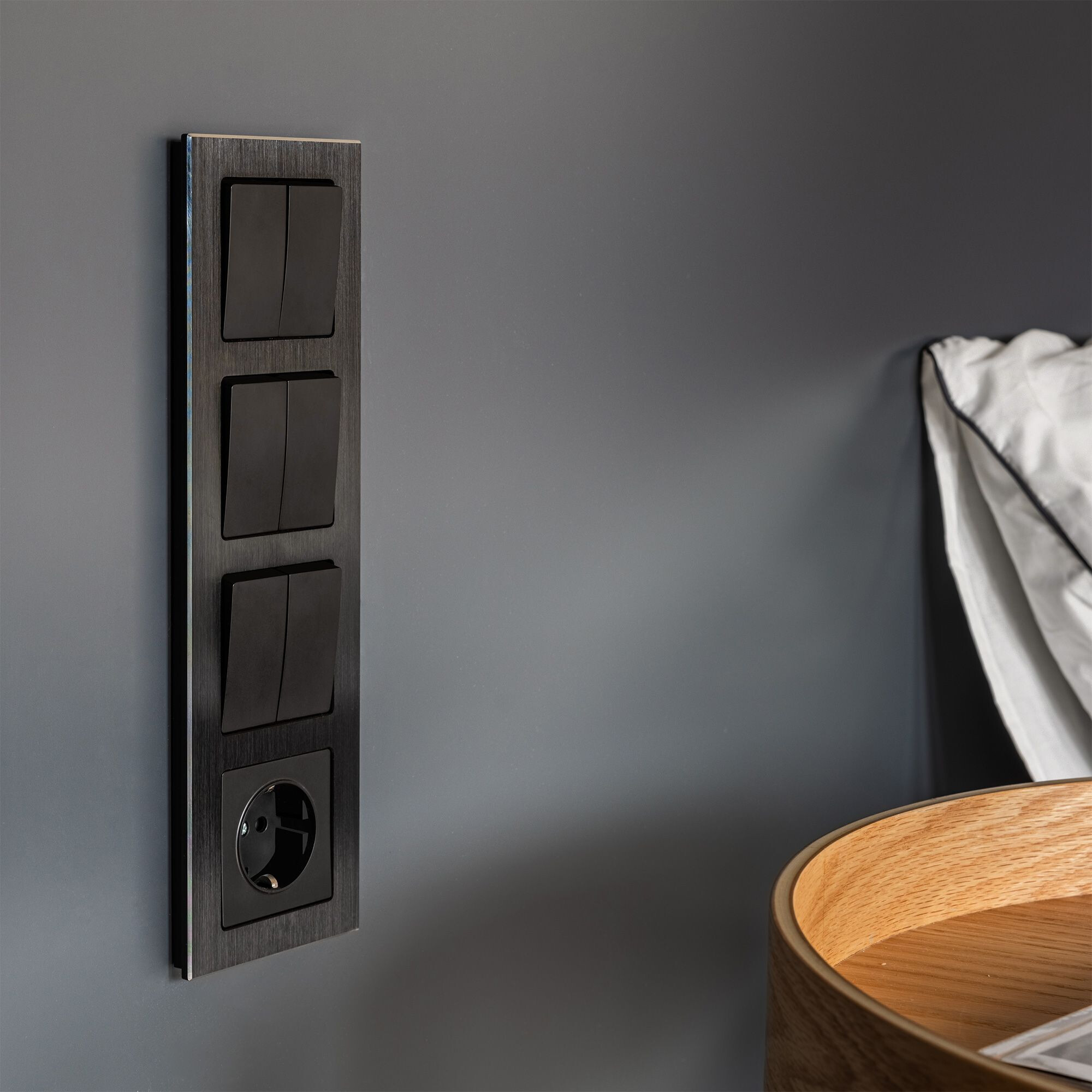 Выключатель двухклавишный (черный матовый) / W1120008 (распродажа)