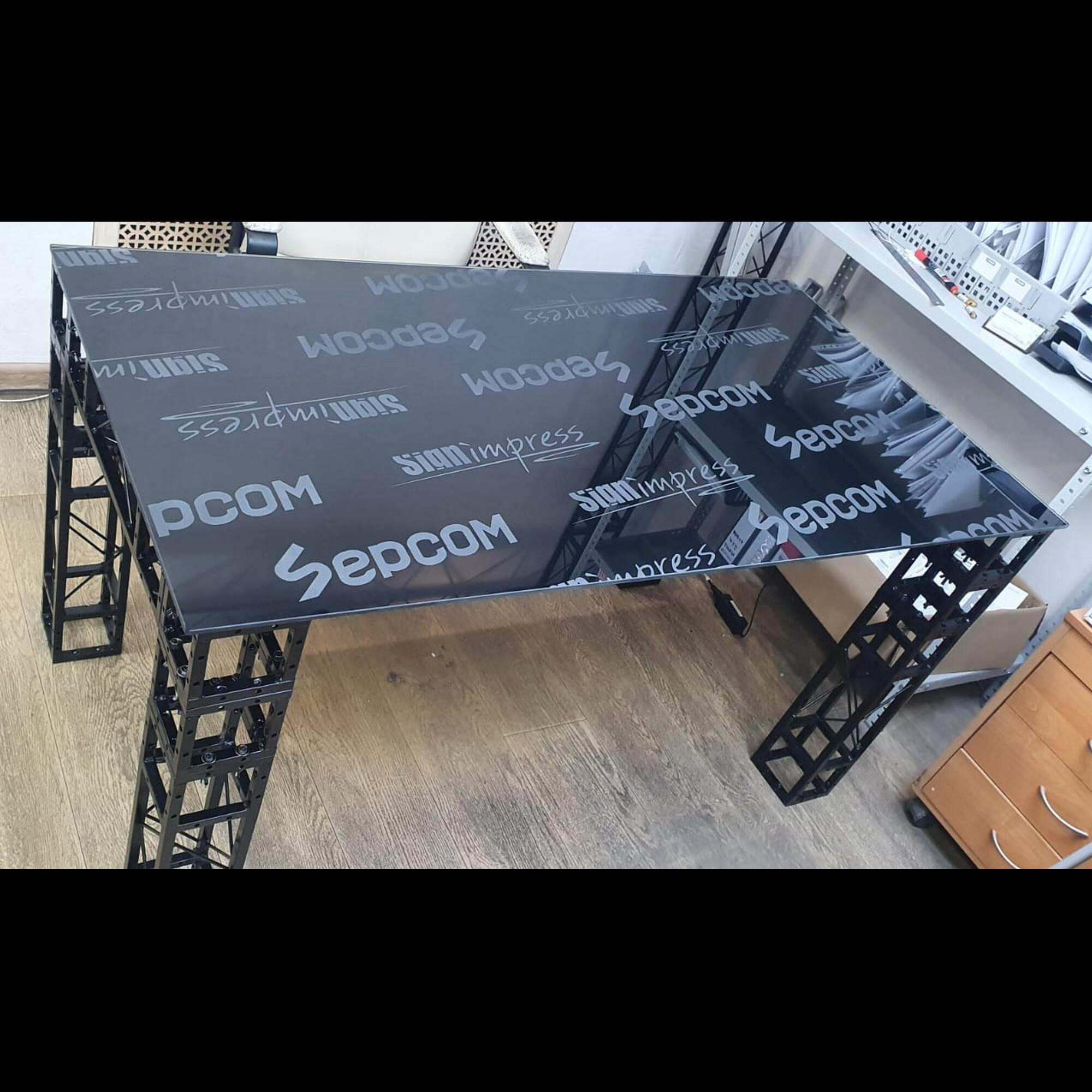 Фермы металлические Line 22*22*150cm, цвет черный, SignImpress