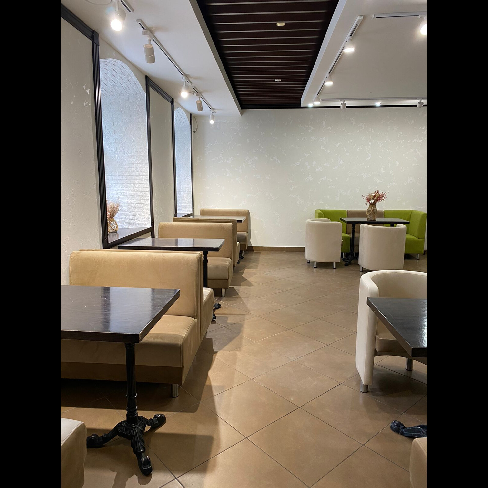 Светильник трековый под лампу GX53, белый, AL159 Feron