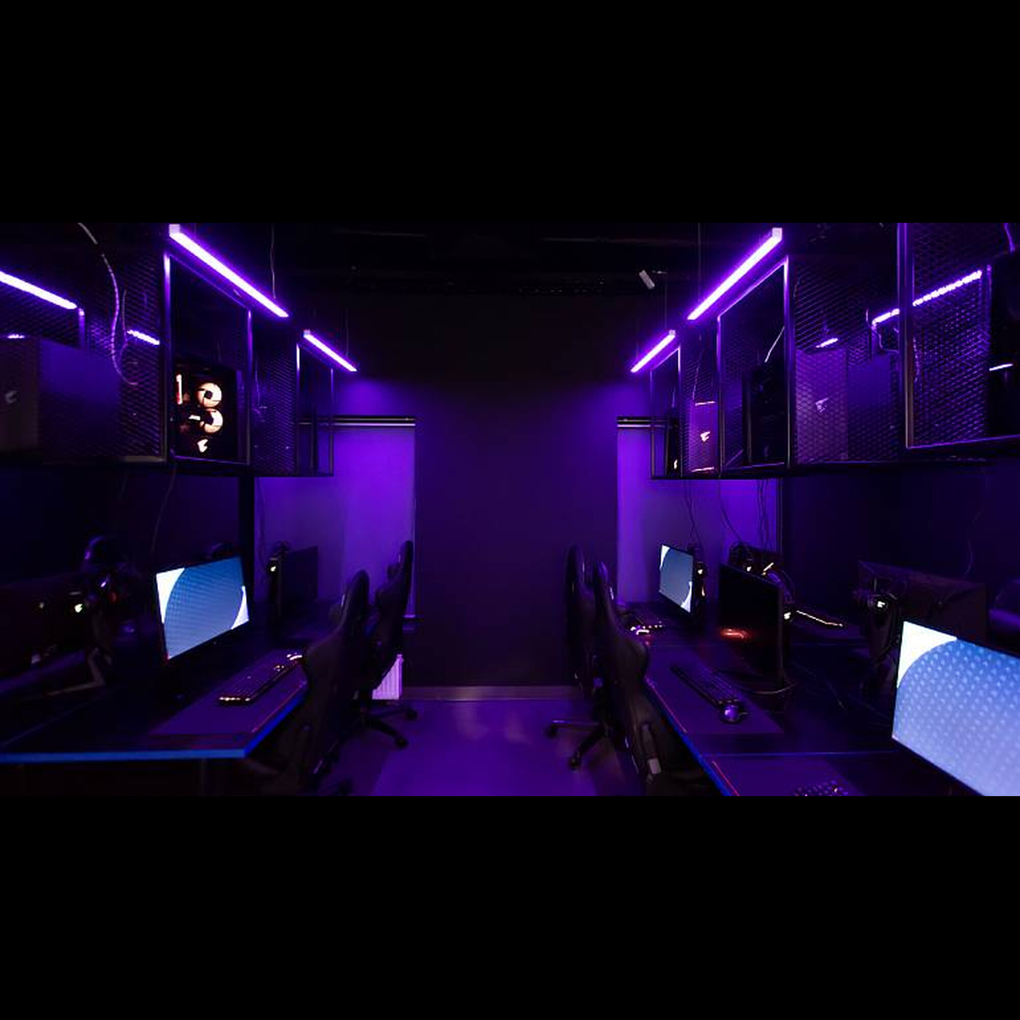 Лента светодиодная 14,4 Вт/м, SMD5050, 60led/m, SPI WS2811, IP20, 12В, RGB, 3M SWG