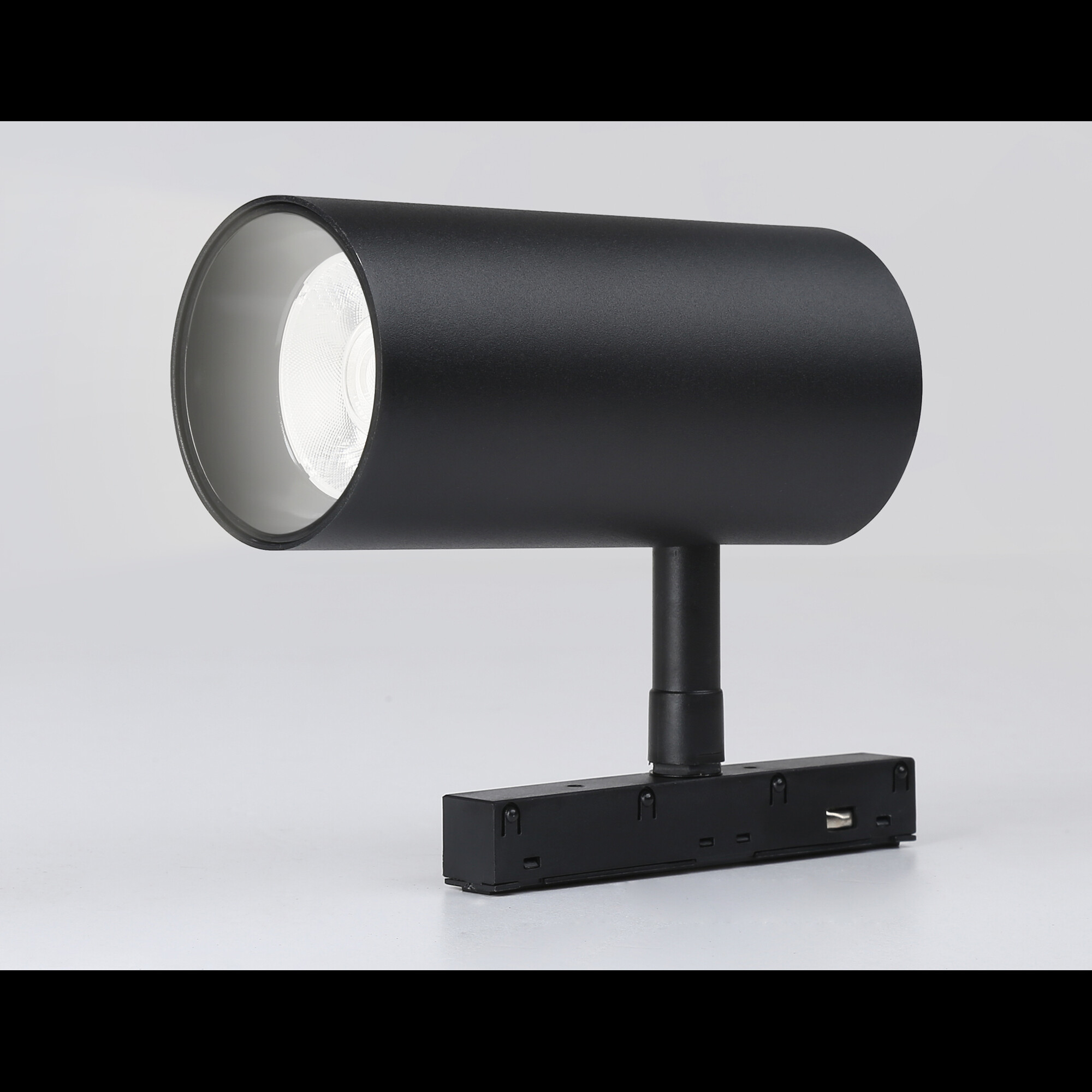 Светильник светодиодный трековый для шинопровода Magnetic GL3833 BK черный IP20 15W 4200K 48V 24° A 