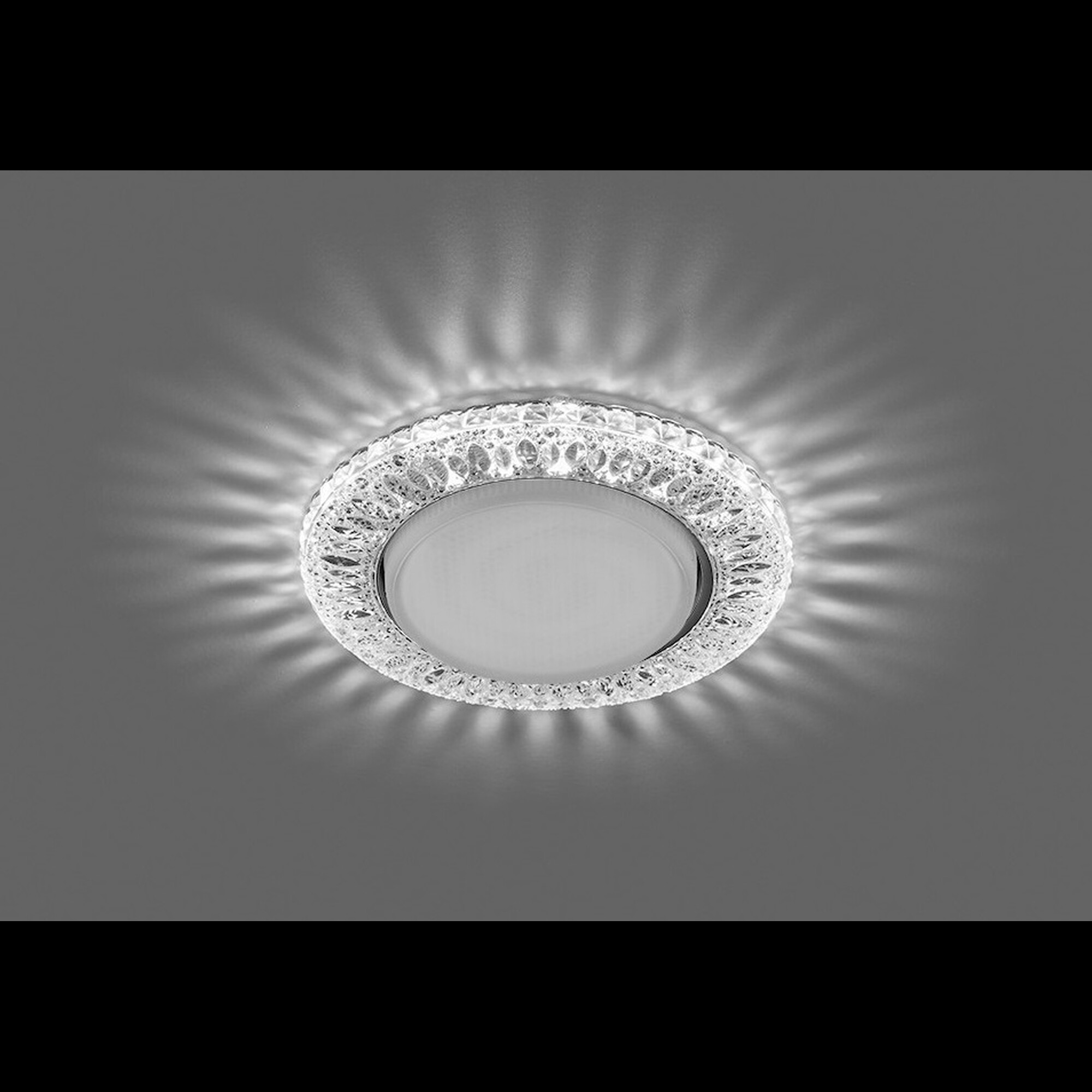 Светильник встраиваемый с подсветкой CD4022 GX53 4000K 11W прозрачный хром Feron