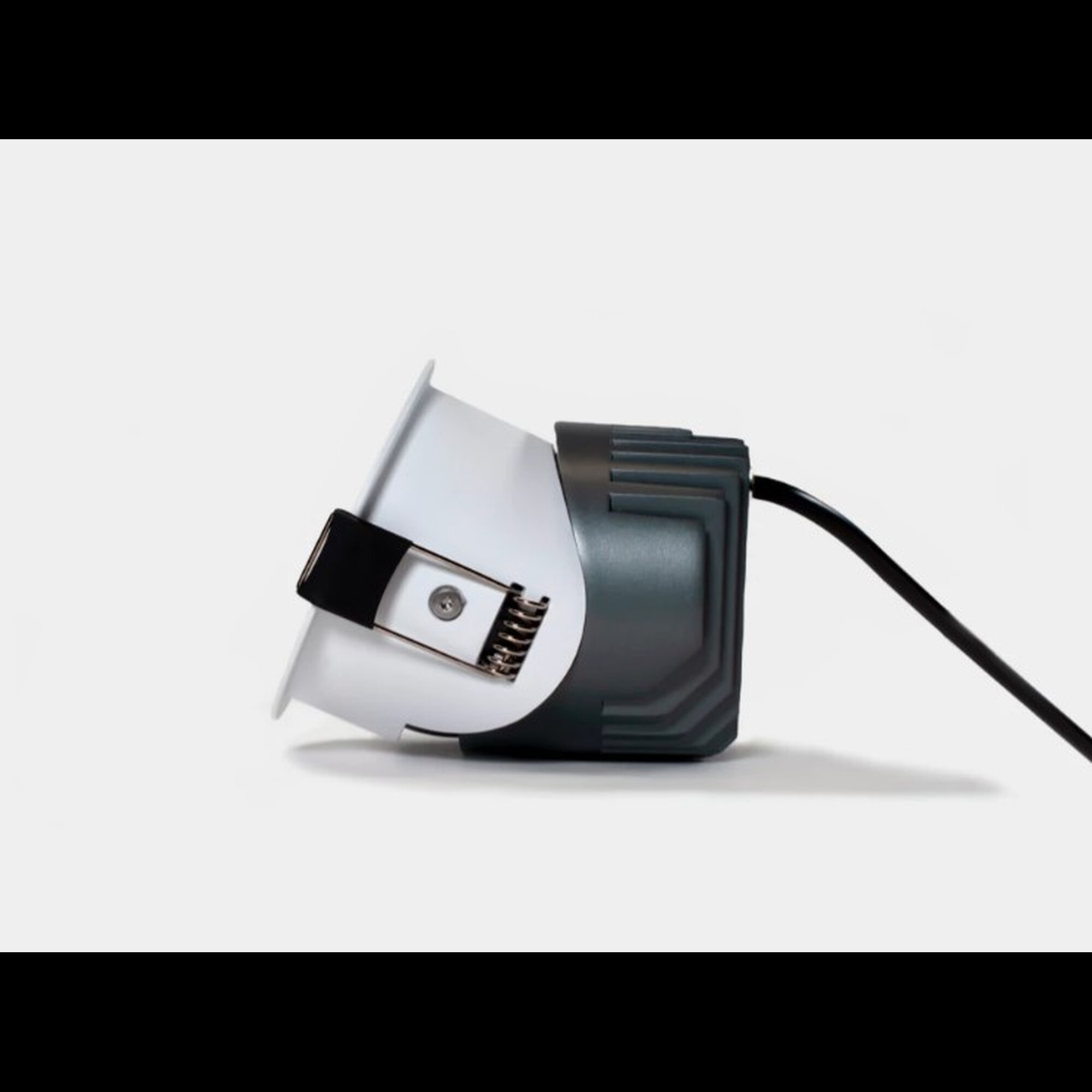 Светильник встраиваемый RC-D84-12-BL-WW65, 12Вт, белый, IP65, 55 гр, 4000К, D84, поворотный SWG